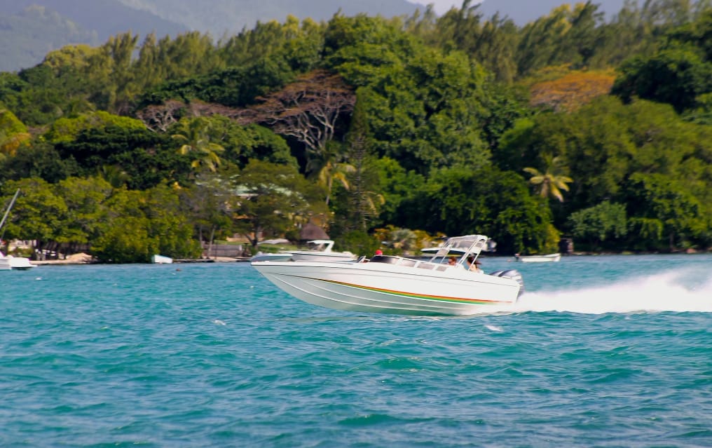 Boat Tour in Mauritius
